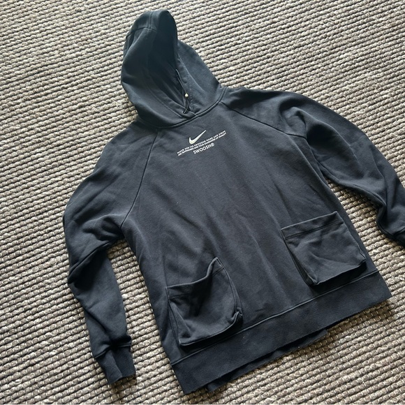 Vintage Nike Center Logo Swoosh Hoodie W/ Dual Front Pockets - Picture 3 of 9